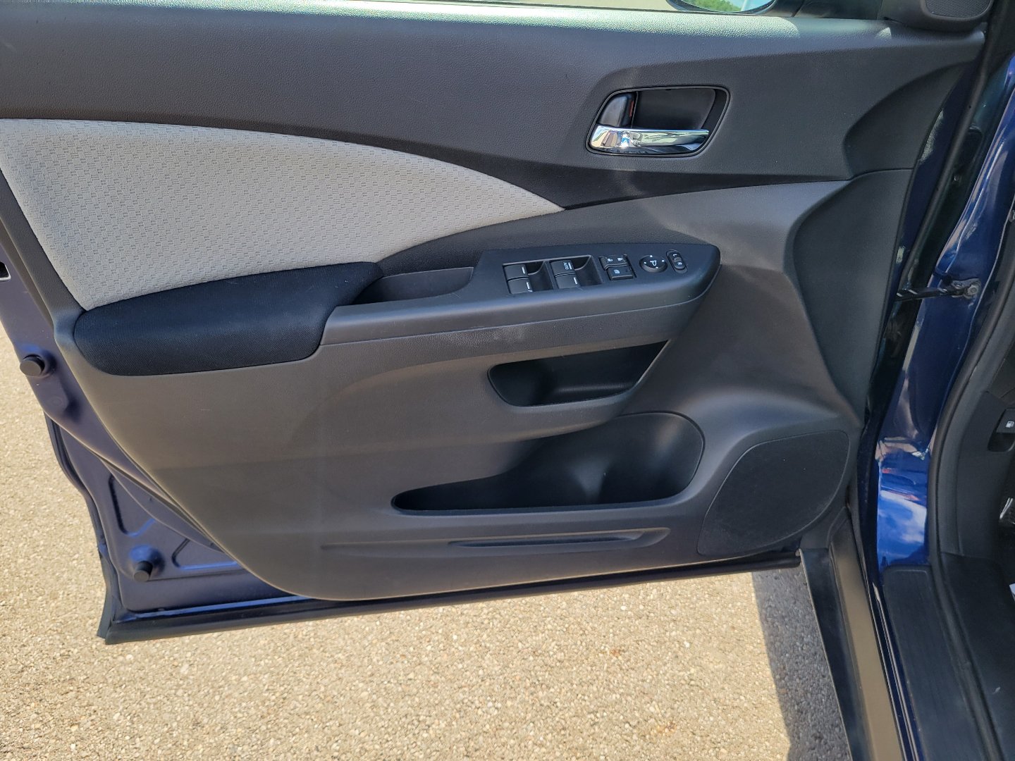 Used 2016 Honda CR-V EX image 18