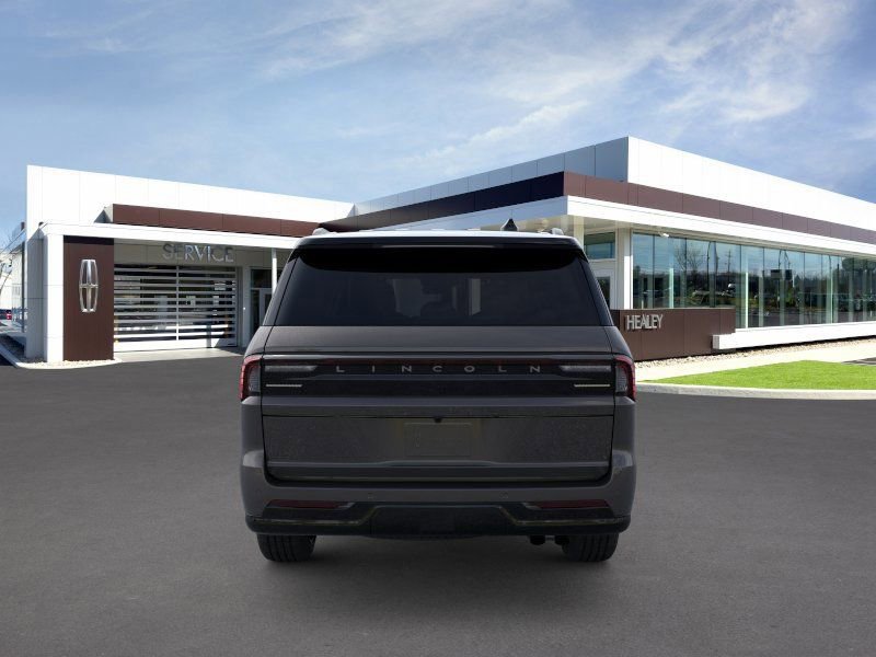 New 2026 Lincoln Navigator L Black Label AWD/4WD image 5