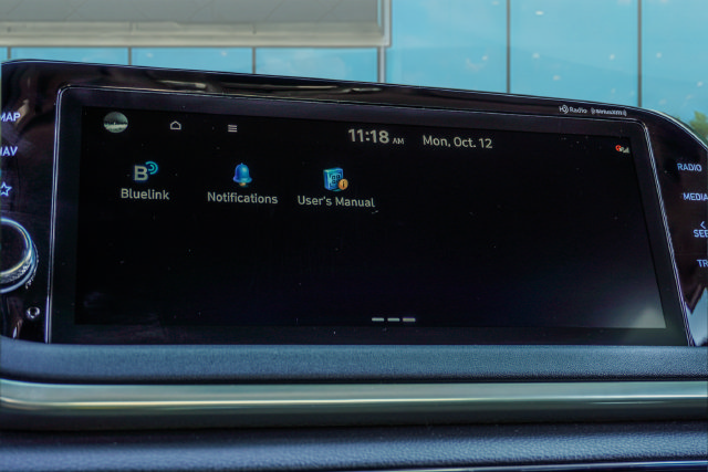 Used 2023 Hyundai Sonata SEL w/ Cargo Package FWD image 10