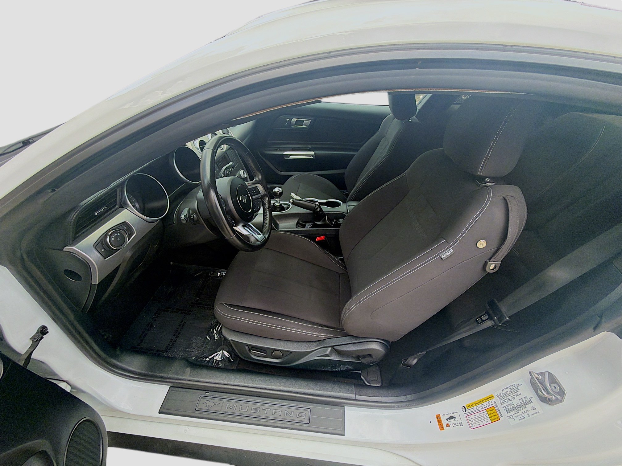 Used 2023 Ford Mustang GT RWD image 18