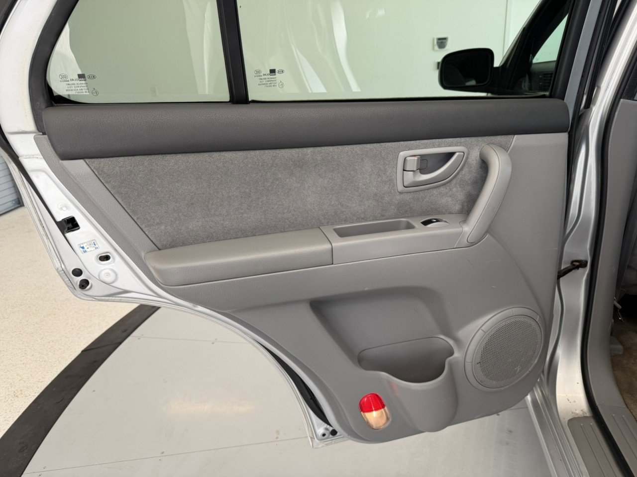 Used 2006 Kia Sorento LX image 21