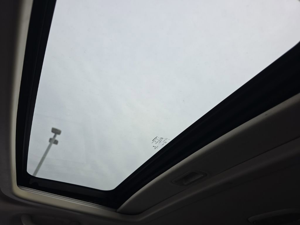 Used 2013 Jeep Compass Latitude w/ Sun/Sound Group image 26