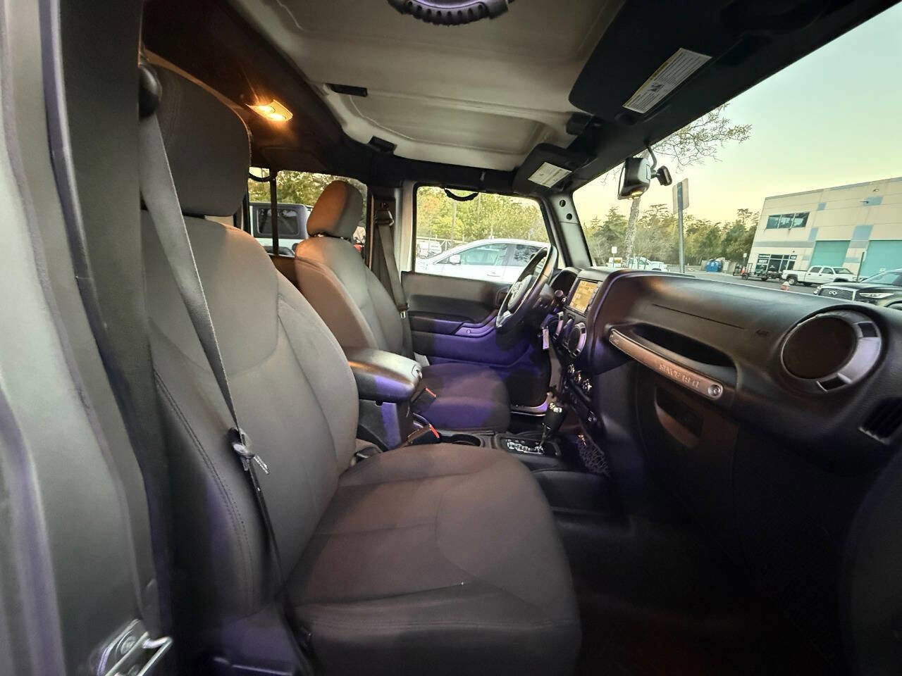 Used 2016 Jeep Wrangler Unlimited Sport image 35