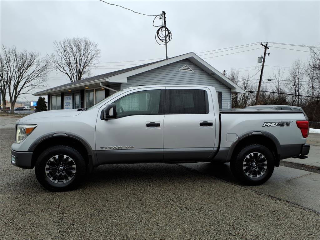 Used 2019 Nissan Titan PRO-4X w/ Pro-4x Utility Package image 2