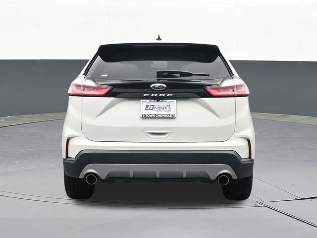 Used 2021 Ford Edge Titanium image 12