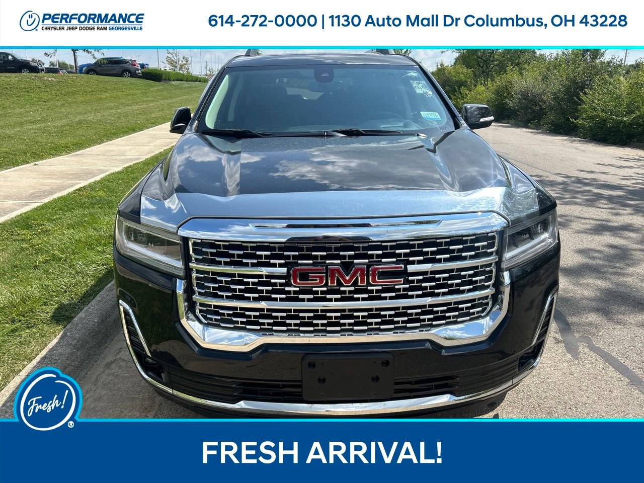 Used 2023 GMC Acadia Denali AWD/4WD image 9