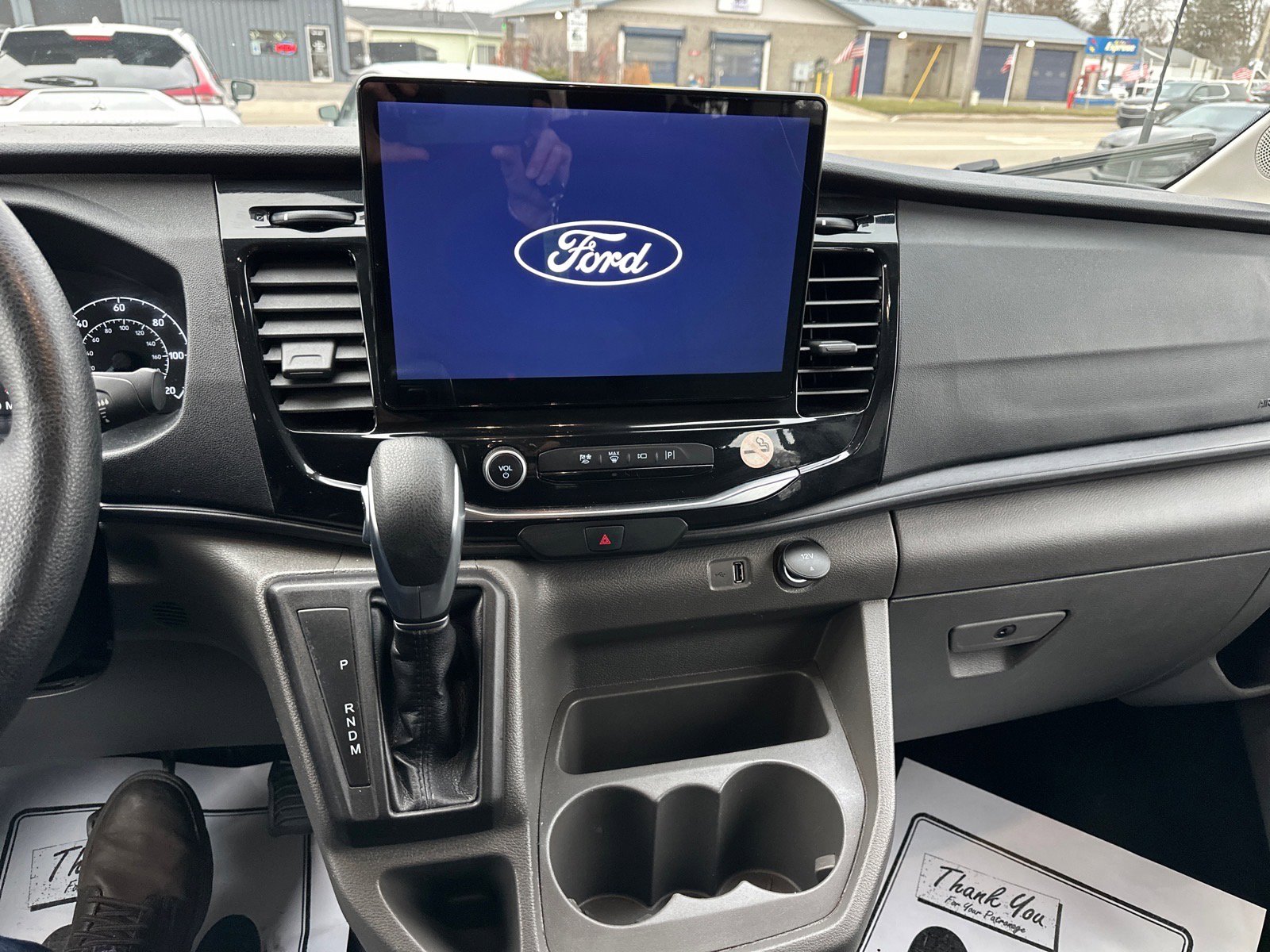 Used 2023 Ford Transit 350 XLT image 26