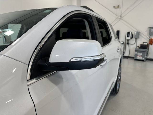 Used 2023 GMC Acadia Denali w/ Denali Ultimate Package AWD/4WD image 16