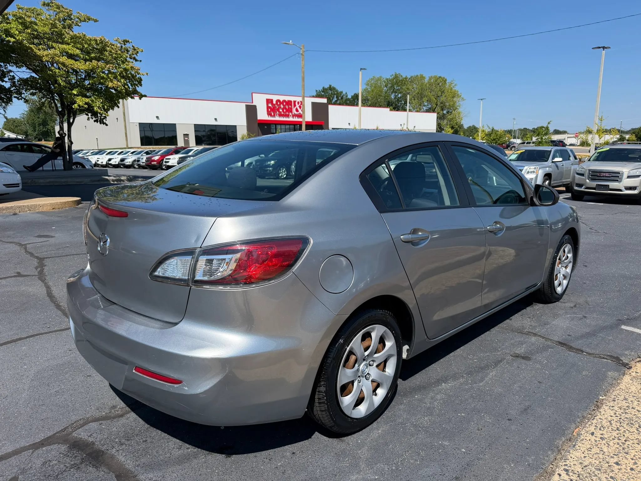 Used 2012 MAZDA MAZDA3 i Sport FWD image 6