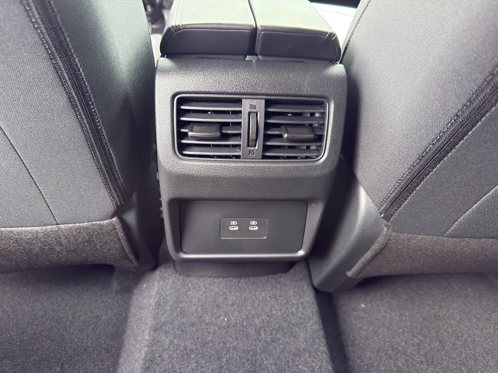 New 2026 Nissan Rogue SV image 31