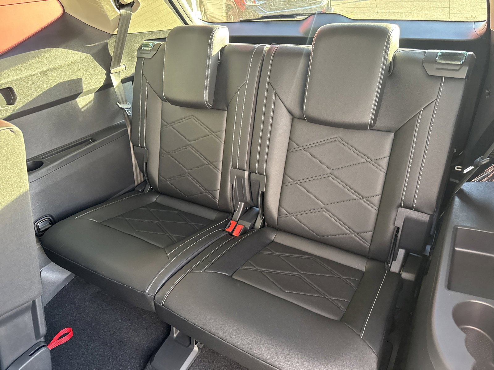 New 2026 Volkswagen Atlas SE image 16