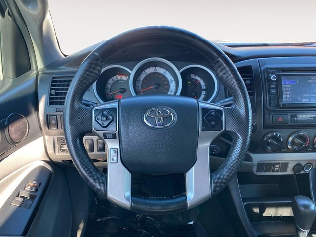 Used 2015 Toyota Tacoma 4x4 Access Cab V6 w/ Convenience Package image 12