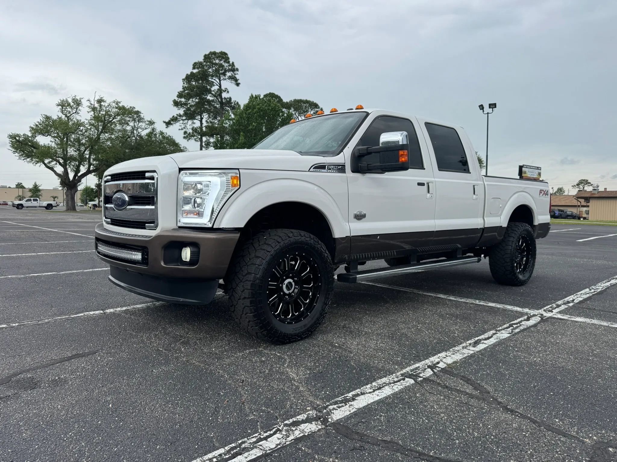 Used 2015 Ford F250 King Ranch AWD/4WD image 2