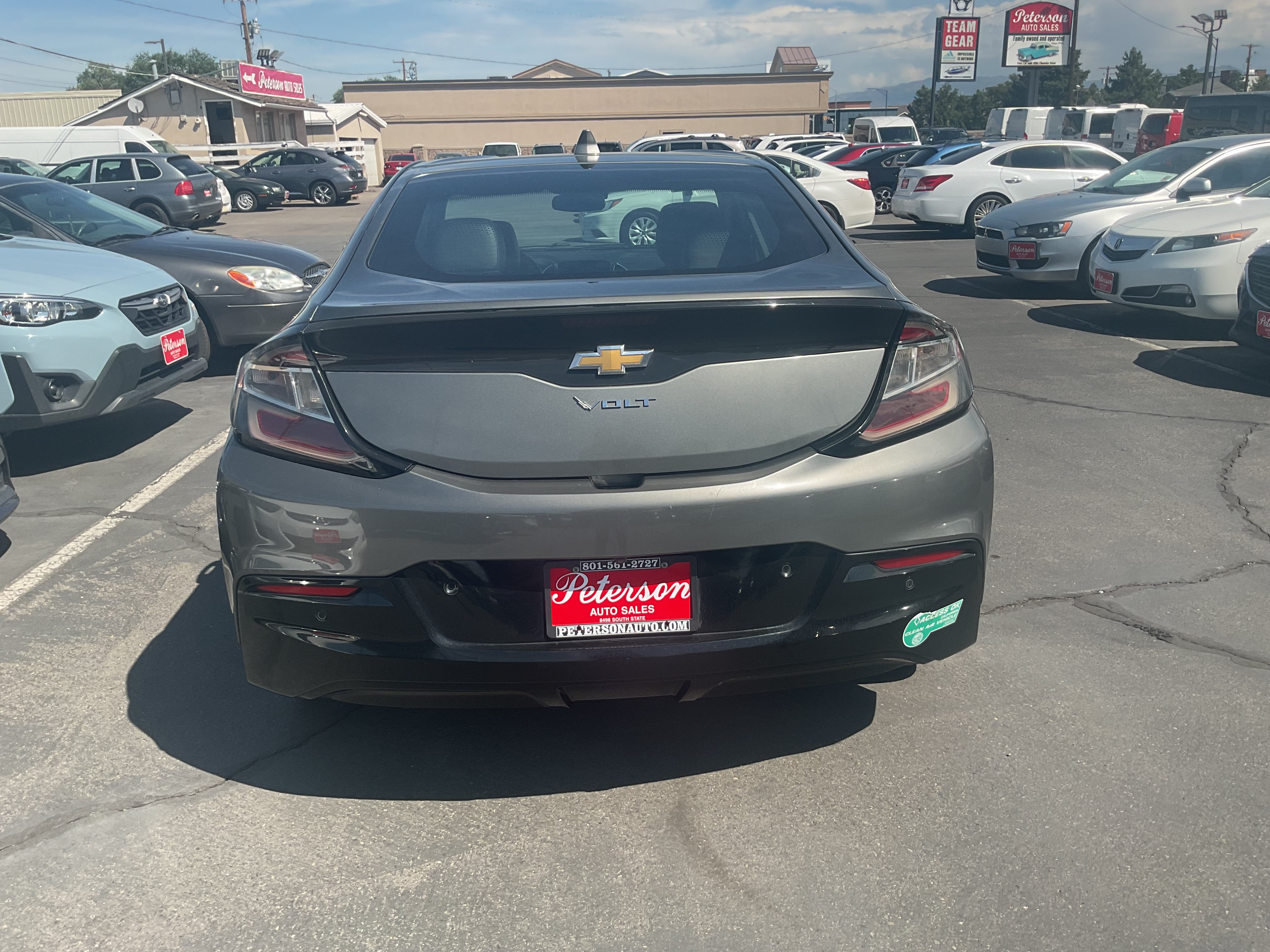 Used 2017 Chevrolet Volt Premier FWD image 8