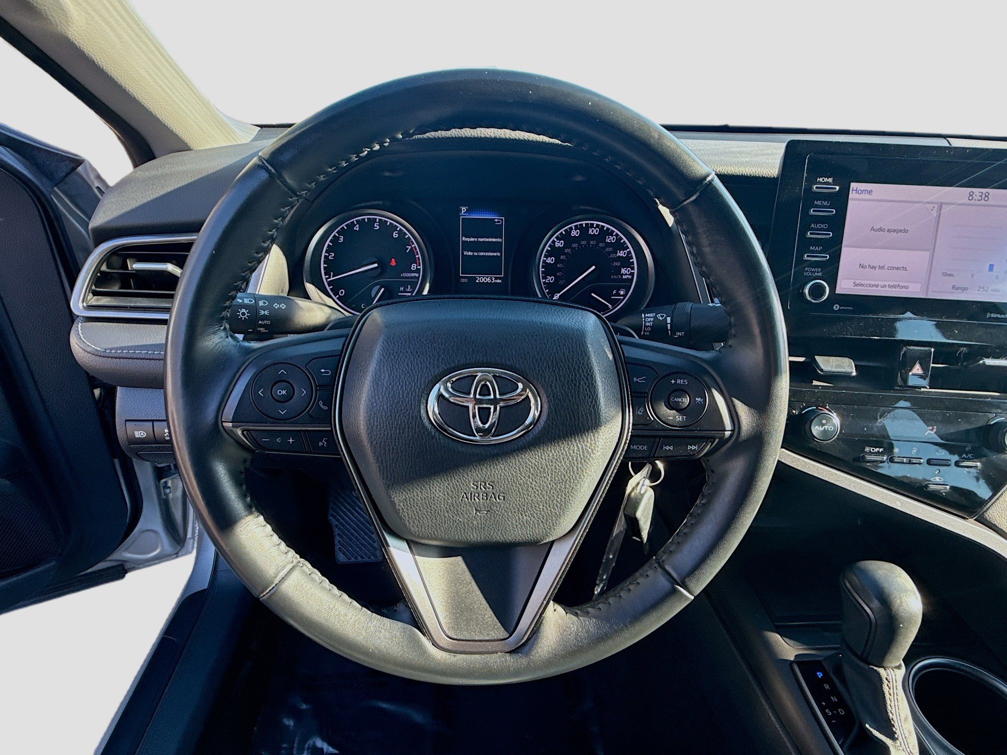 Used 2023 Toyota Camry SE image 8