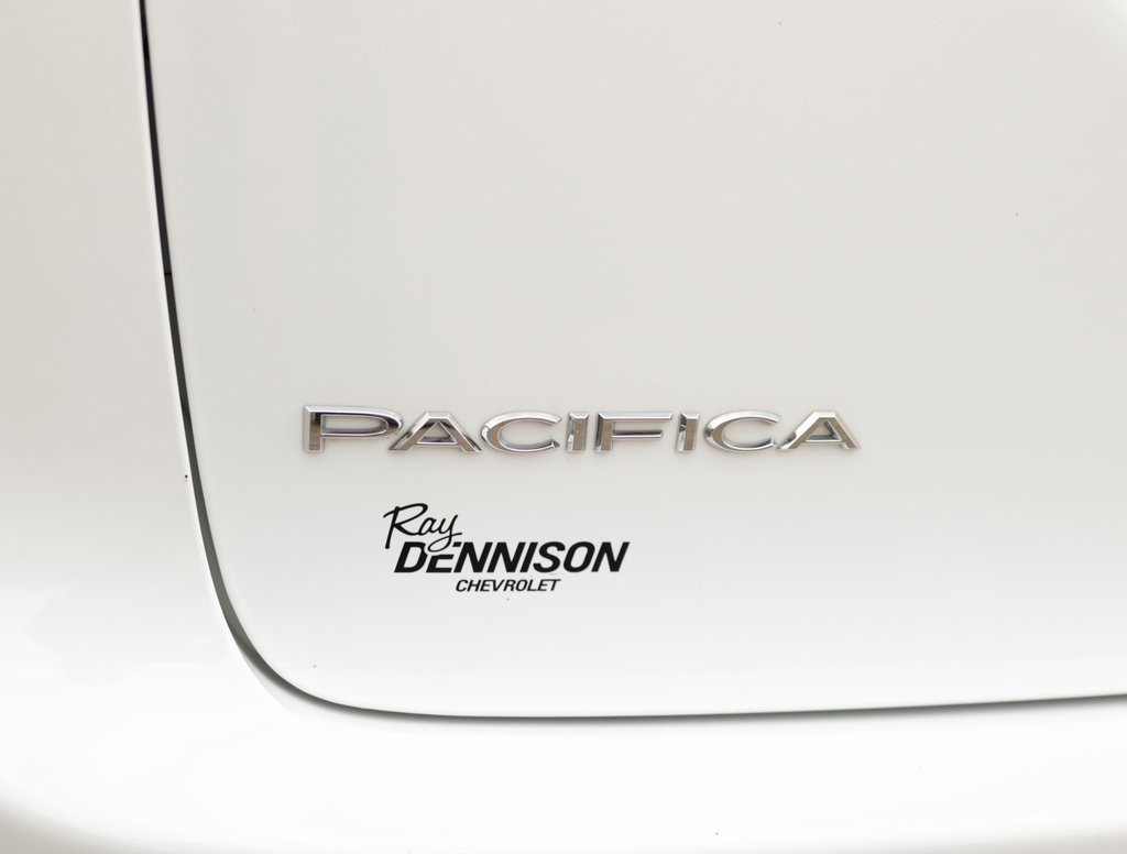 Used 2018 Chrysler Pacifica Limited w/ Advanced Safetytec Group image 42