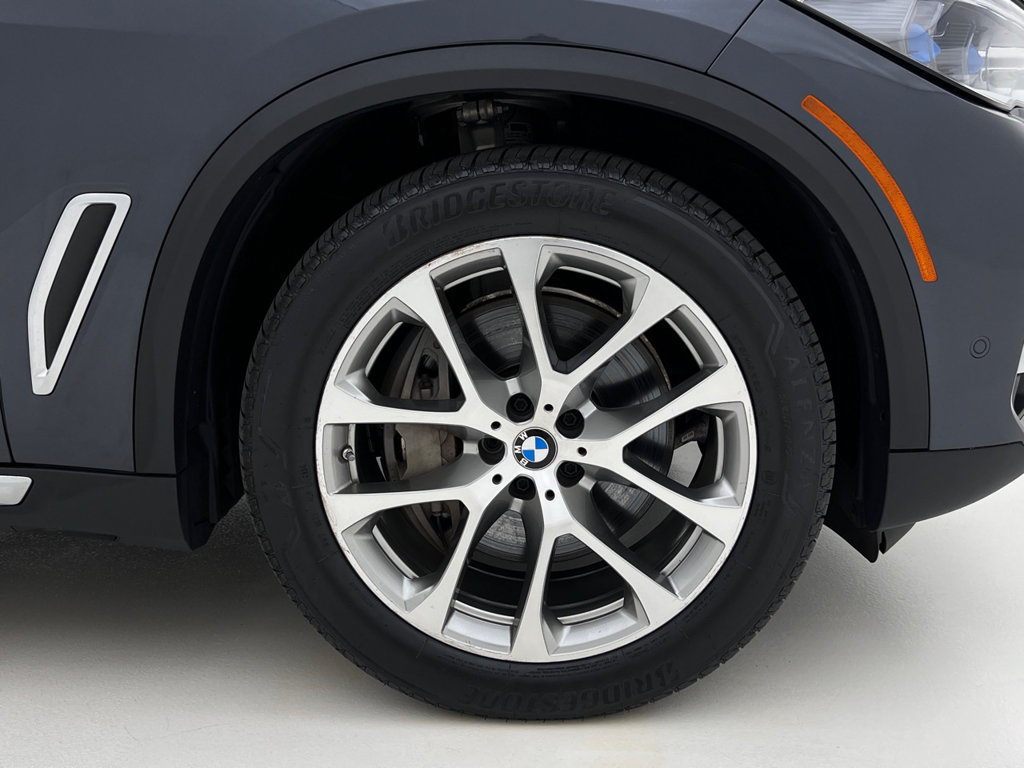 Used 2021 BMW X5 xDrive45e w/ Executive Package AWD/4WD image 30