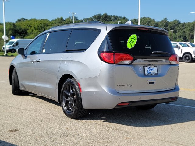 Used 2020 Chrysler Pacifica Touring-L Plus FWD image 13