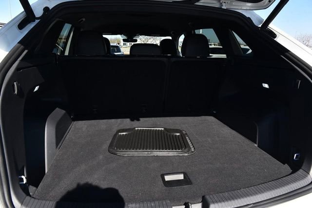 Certified 2024 Volkswagen Atlas Cross Sport SE image 24