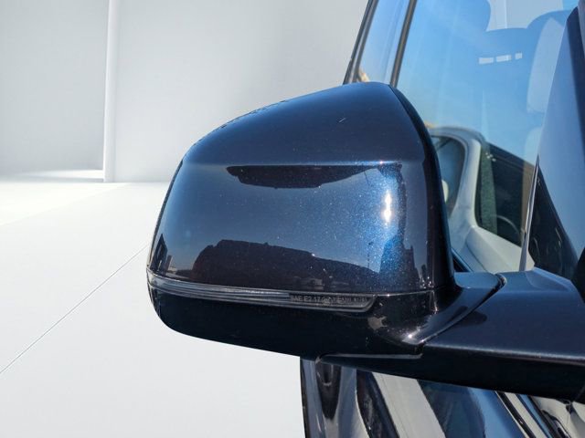 Used 2021 BMW X5 M50i w/ Executive Package image 8