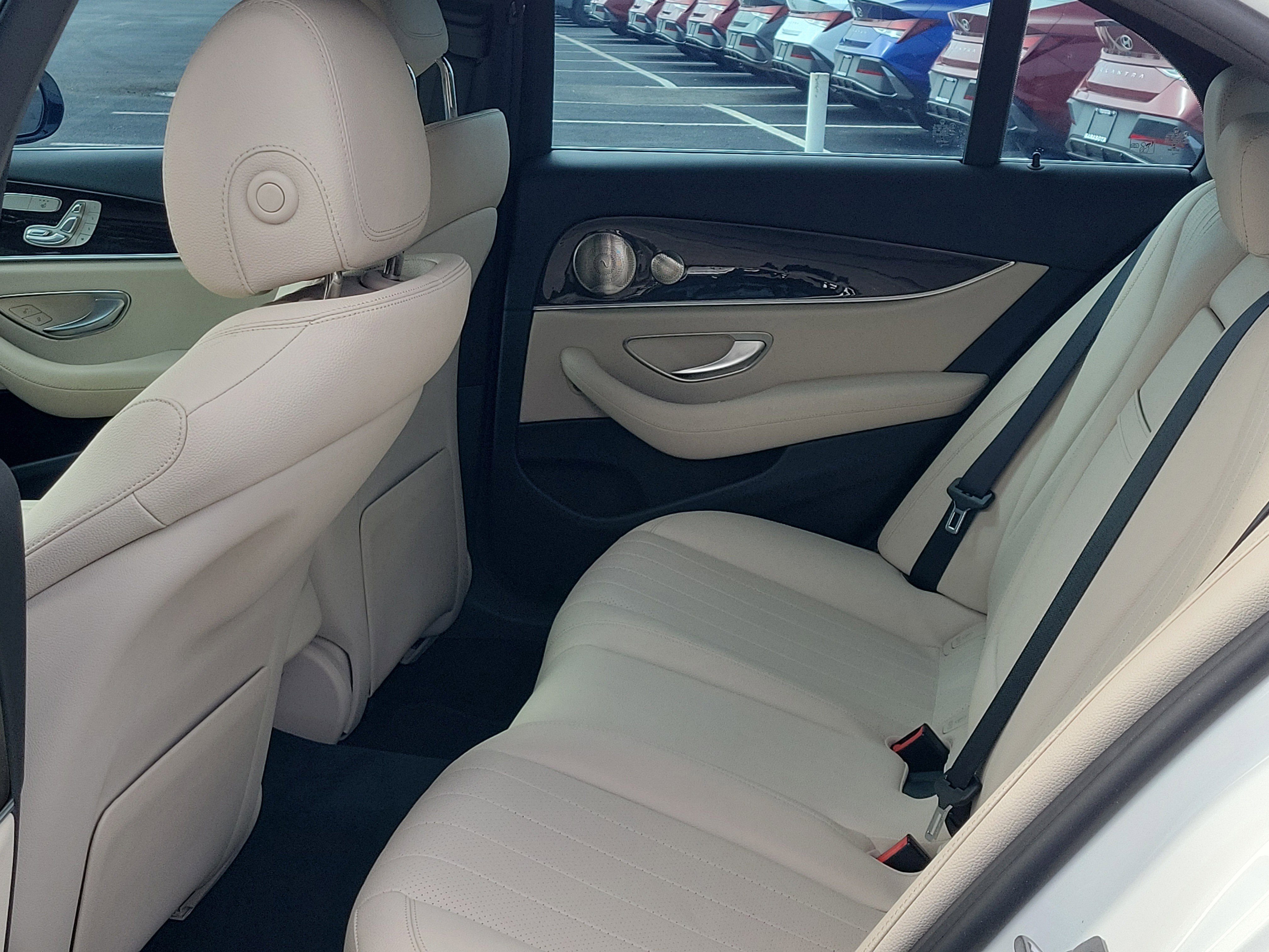 Used 2022 Mercedes-Benz E 350 Sedan image 15