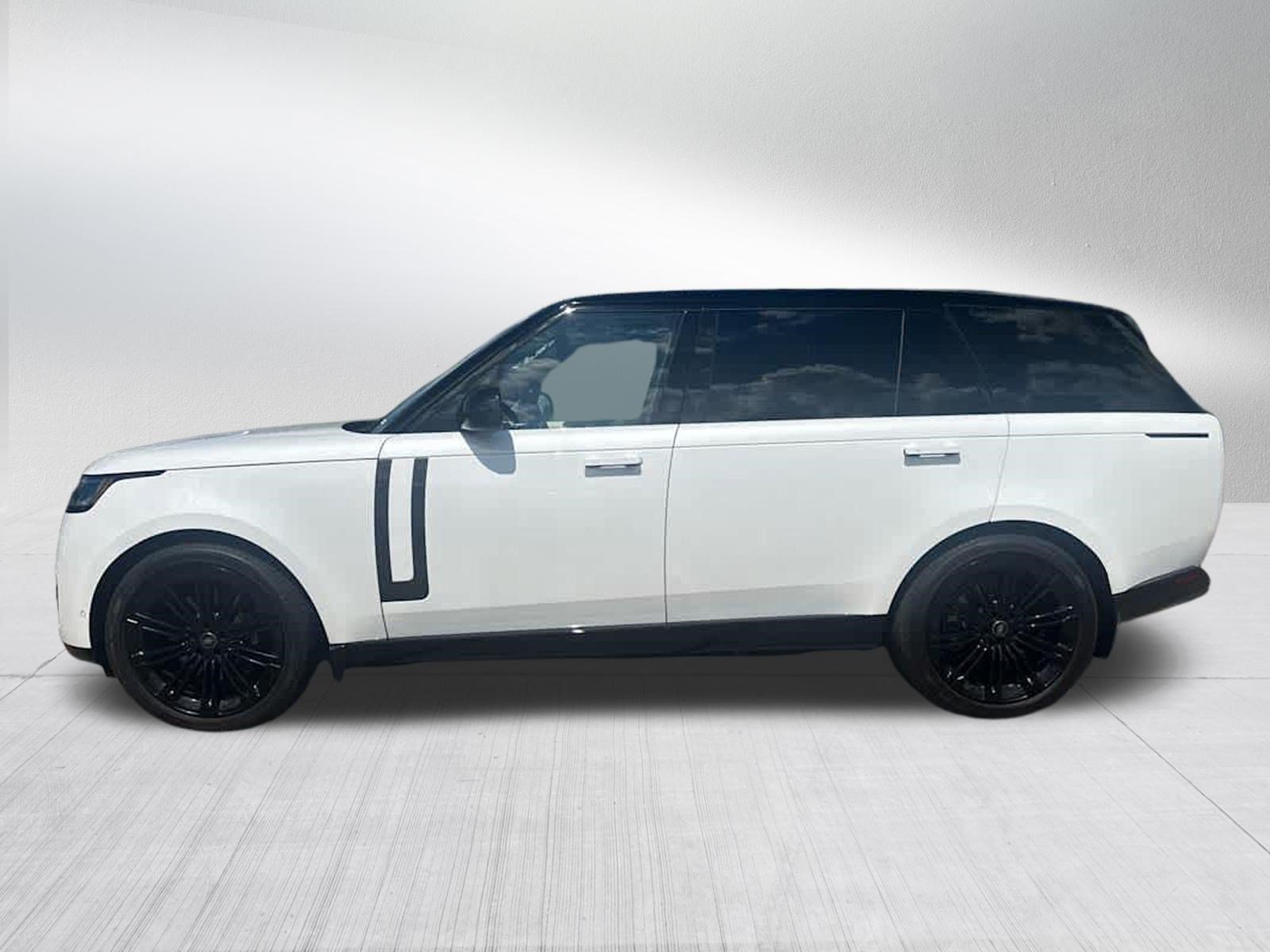 Certified 2025 Land Rover Range Rover Long Wheelbase SE AWD/4WD image 5