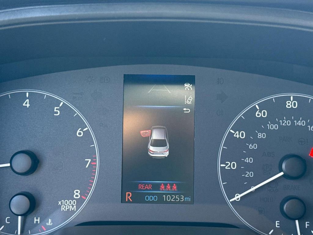 Used 2025 Toyota Corolla SE image 28