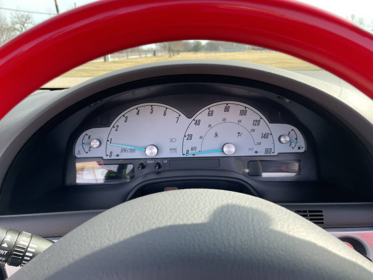 Used 2002 Ford Thunderbird RWD image 86