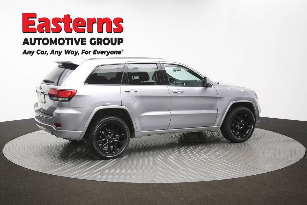 Used 2017 Jeep Grand Cherokee Altitude AWD/4WD image 42