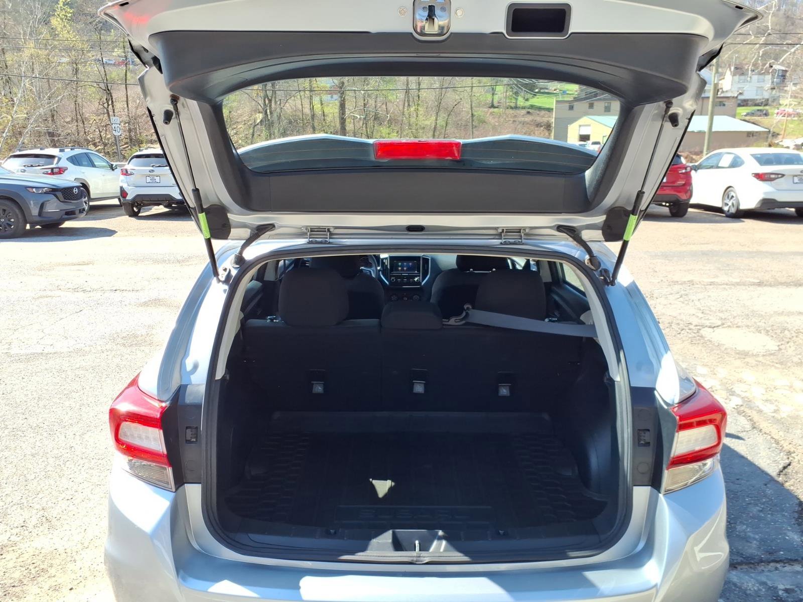 Used 2019 Subaru Impreza 2.0i image 10