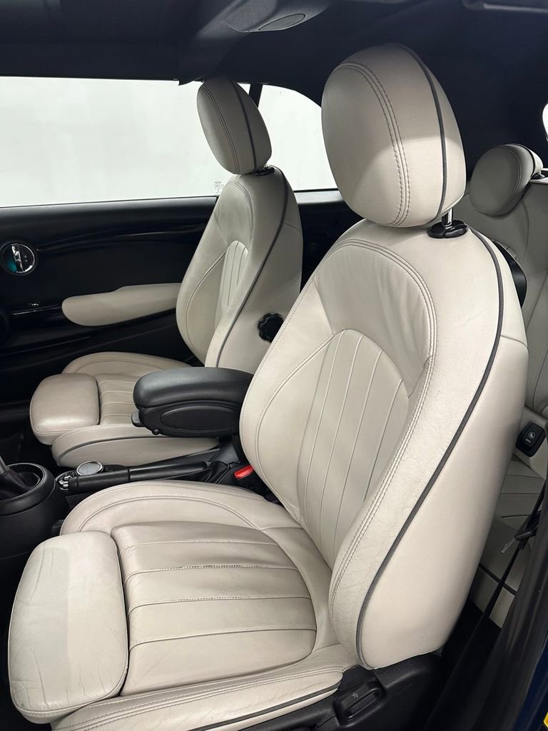 Used 2019 MINI Cooper S image 12