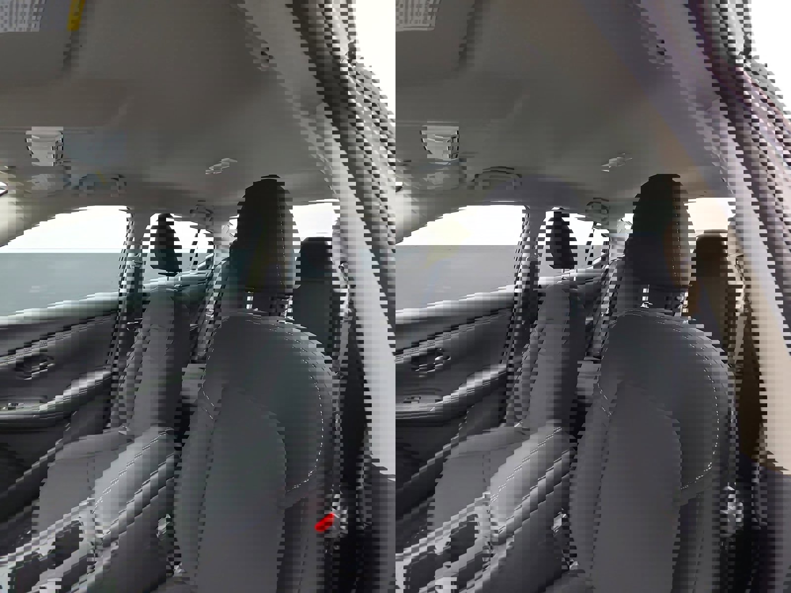 Used 2025 Nissan Sentra S image 33