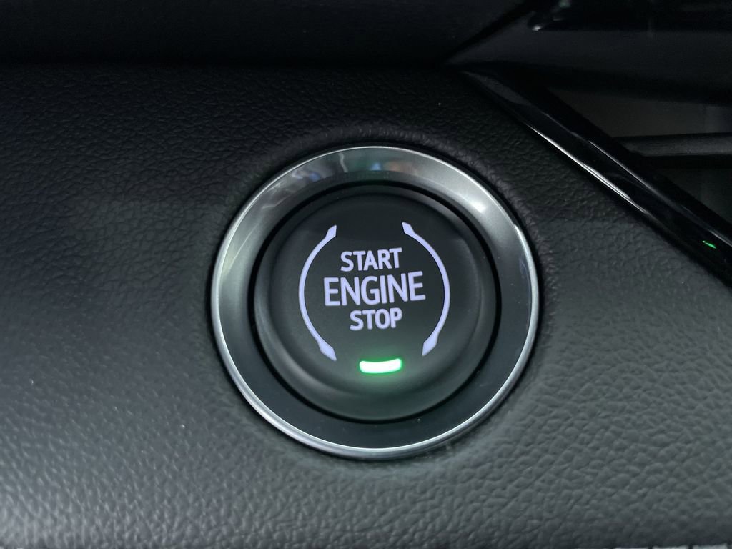 New 2025 Buick Enclave Preferred w/ Power Package image 17