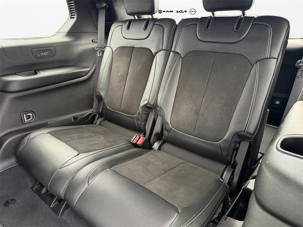 Certified 2023 Jeep Grand Cherokee L Altitude image 16