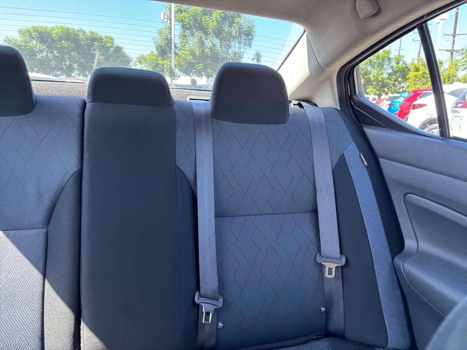 Used 2025 Nissan Versa SV FWD image 36