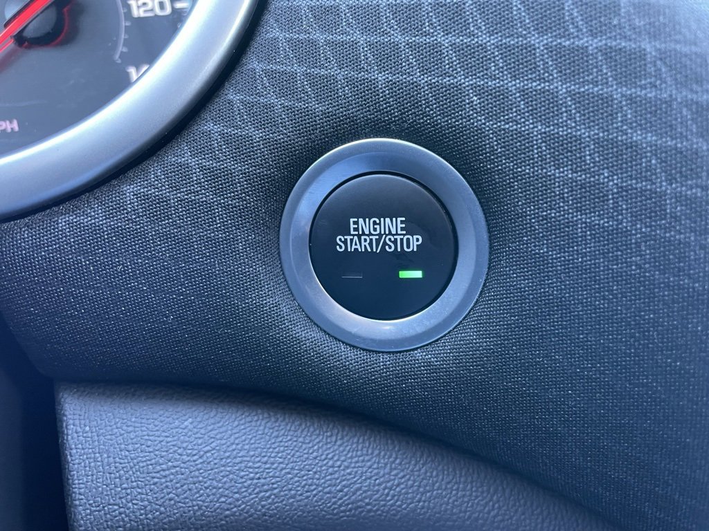 Used 2025 Chevrolet Malibu LT image 42