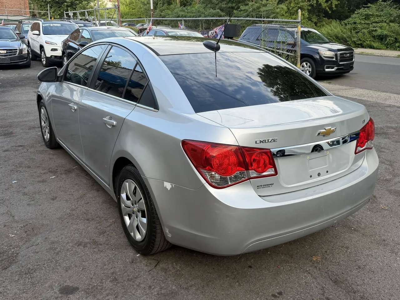 Used 2015 Chevrolet Cruze LT FWD image 9