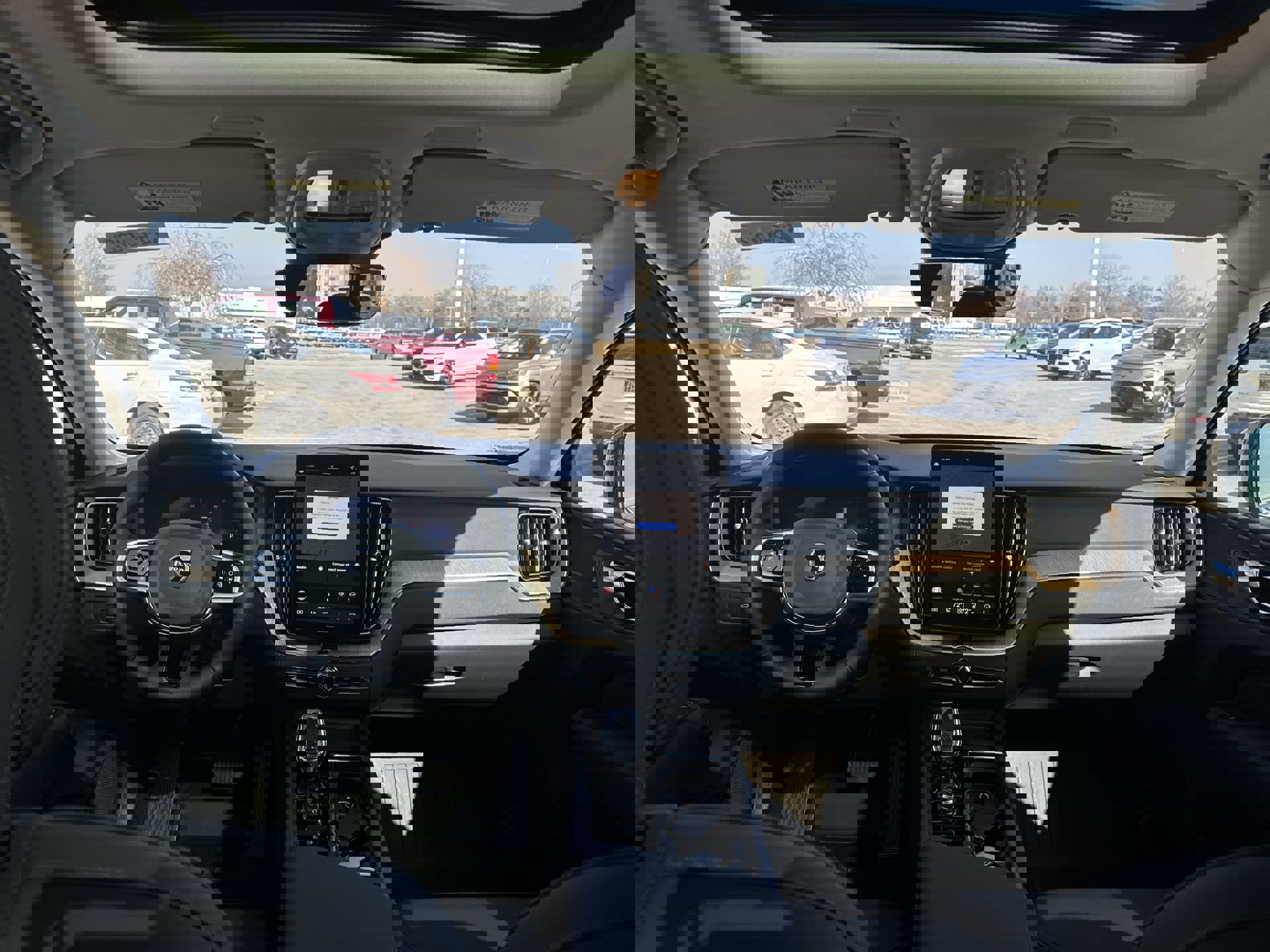 New 2026 Volvo XC60 T8 Plus w/ Protection Package Premier image 21