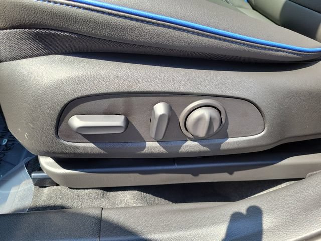 New 2026 Buick Envista Sport Touring w/ Convenience I Package FWD image 17