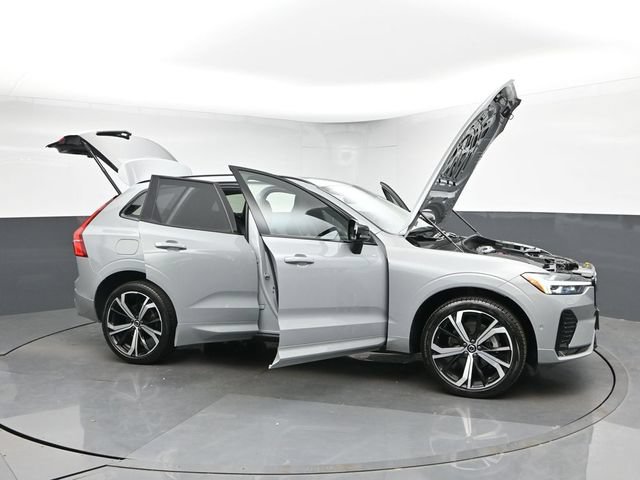 Used 2024 Volvo XC60 B5 Ultimate w/ Climate Package AWD/4WD image 54