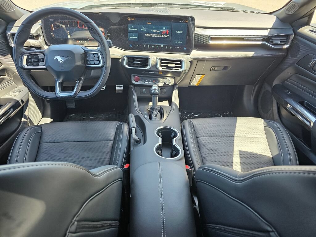 New 2026 Ford Mustang GT Premium w/ GT Performance Package RWD image 13