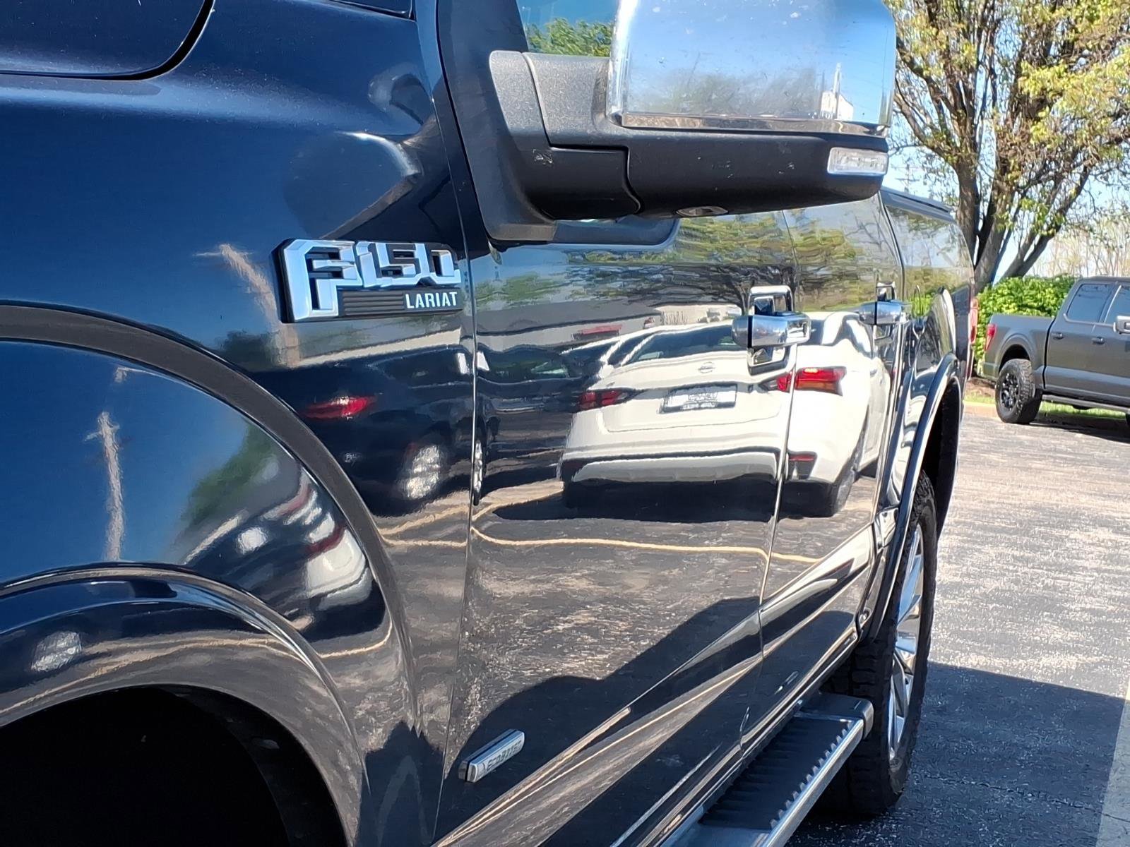 Used 2015 Ford F150 Lariat image 36