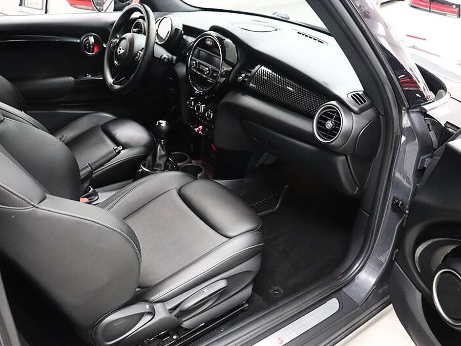 Used 2014 MINI Cooper S FWD image 11
