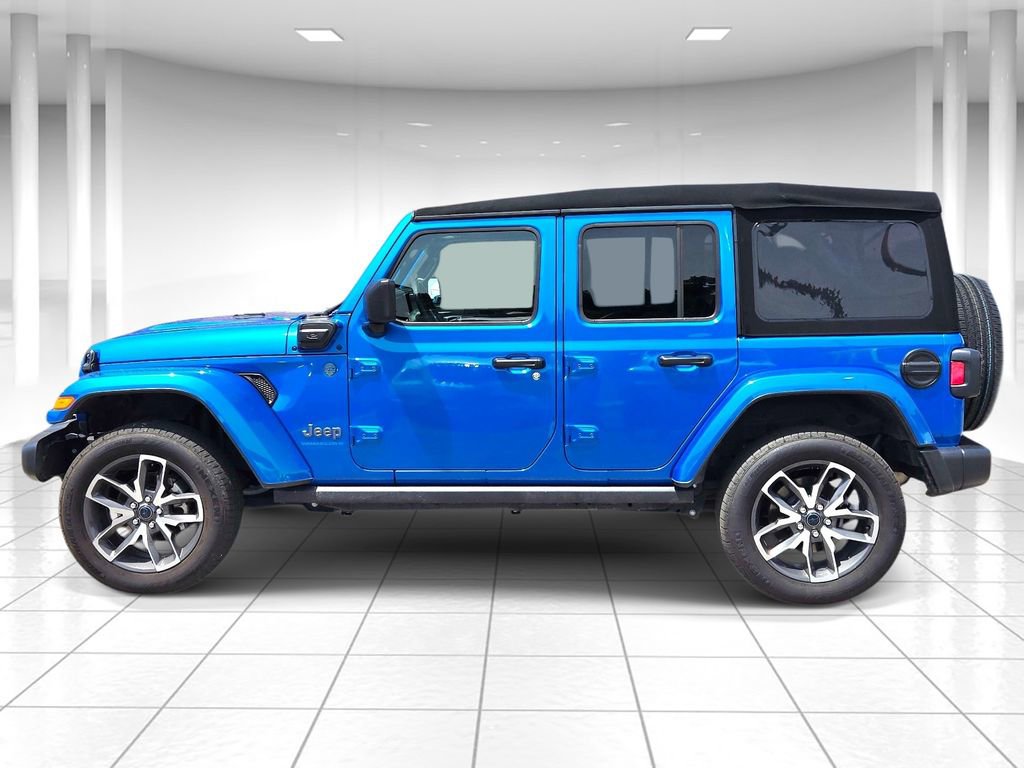 Used 2024 Jeep Wrangler Unlimited AWD/4WD image 6