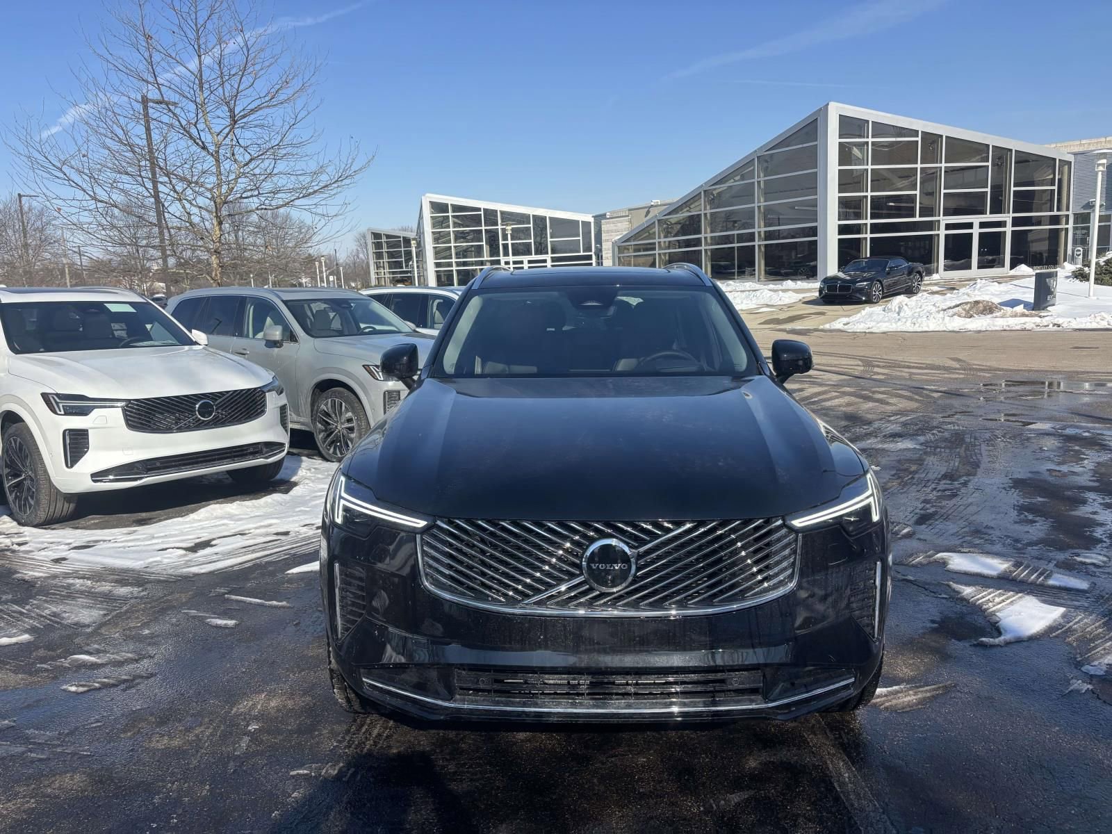 New 2026 Volvo XC90 B6 Ultra w/ Protection Package image 2