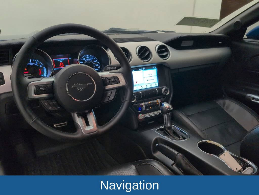 Used 2017 Ford Mustang Premium RWD image 4