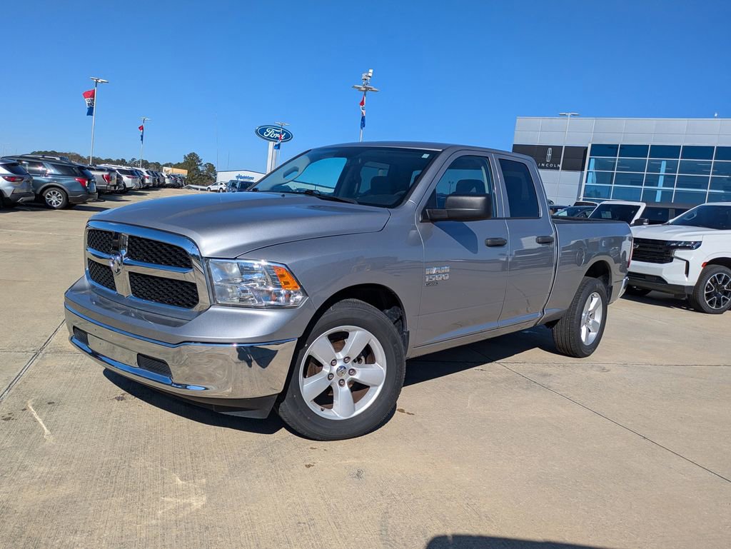 Used 2024 RAM 1500 Classic SLT image 4