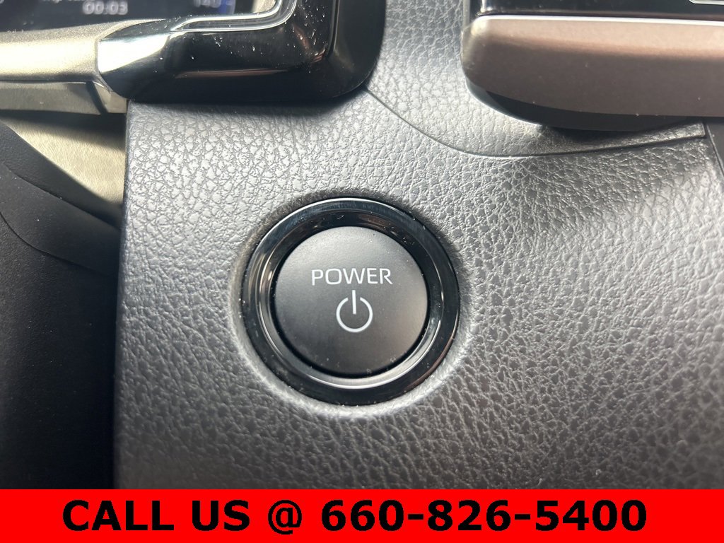 Used 2025 Toyota Camry XSE image 19