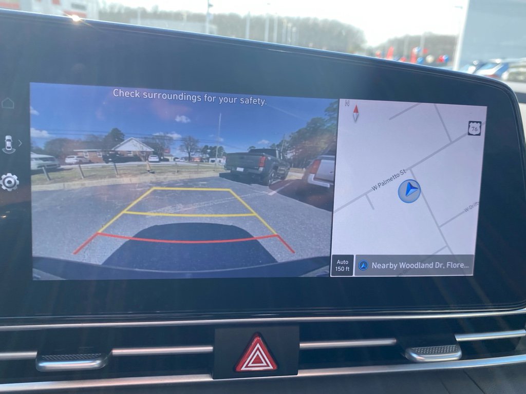 Used 2023 Hyundai Elantra SEL w/ Convenience Package image 23