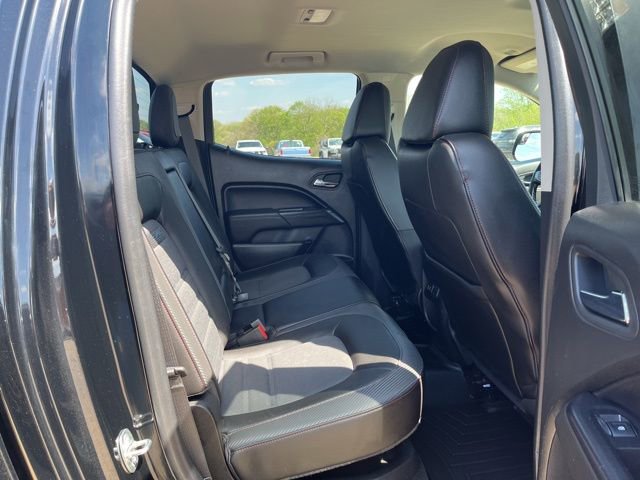 Used 2016 GMC Canyon SLE w/ All Terrain Package AWD/4WD image 20